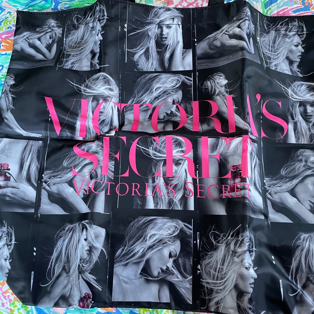 NWT Victoria’s Secret XL tote